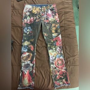 MNML Flower Print Jeans